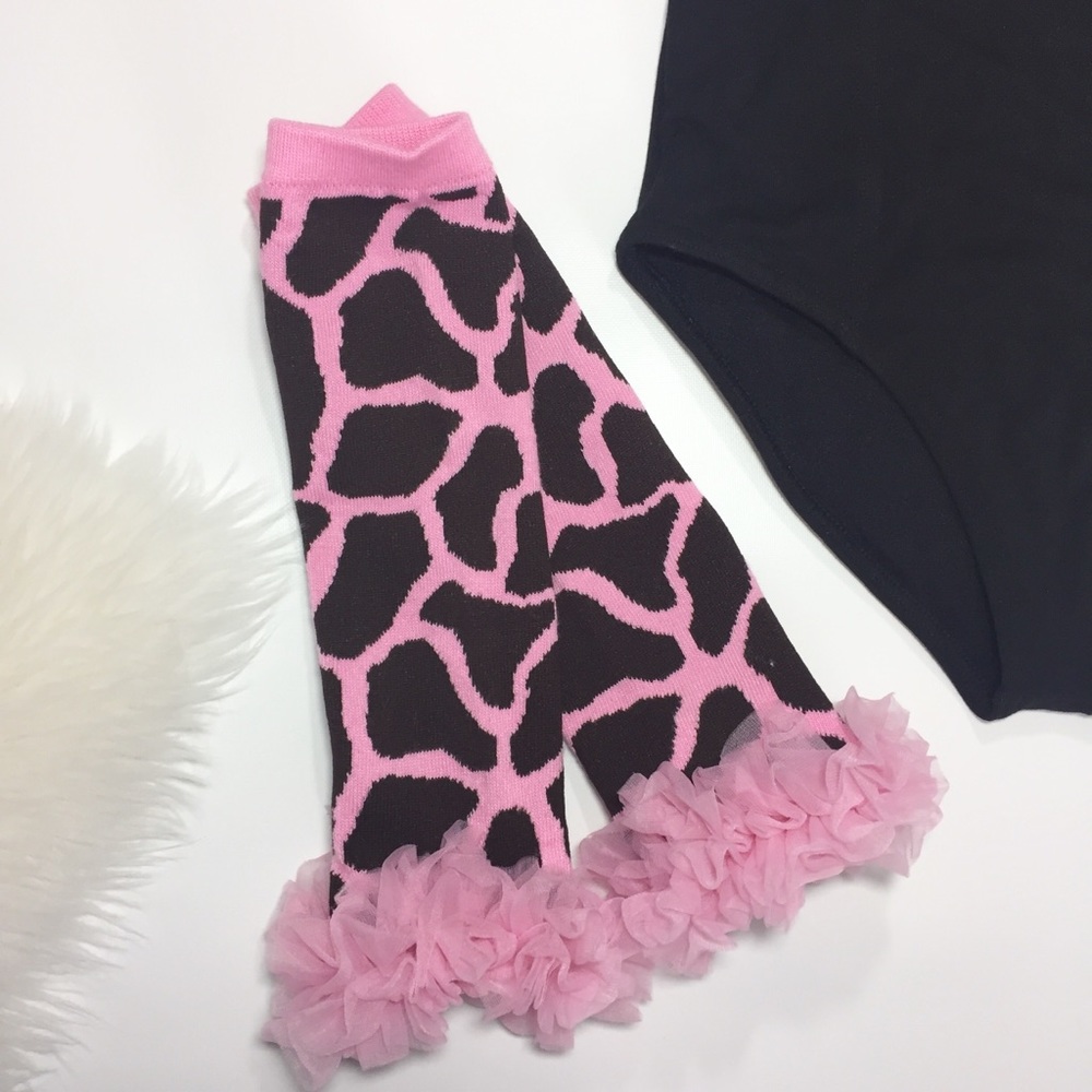 Ruffle leg warmers